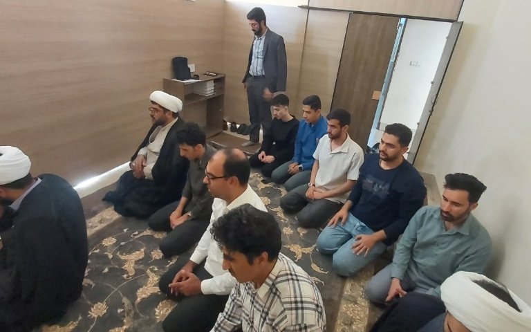 اقامه نماز جماعت (2)