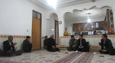 دیدار_با_خانواده_شهدا.jpg