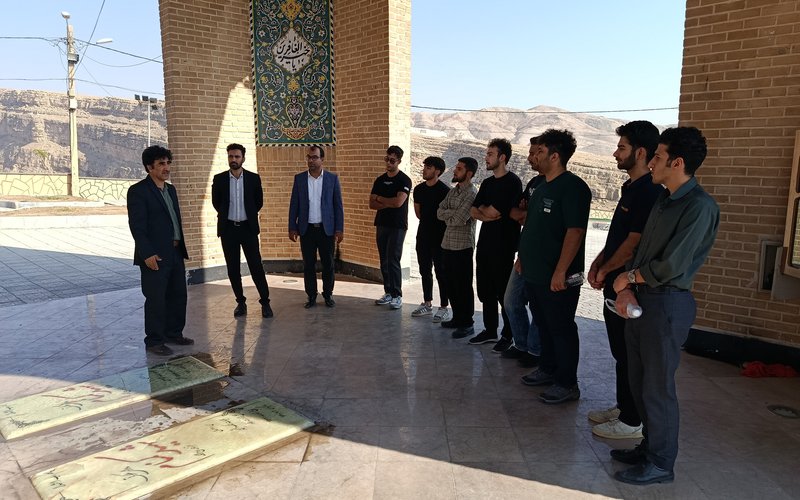 غبارروبی مزار شهدای گمنام (3)