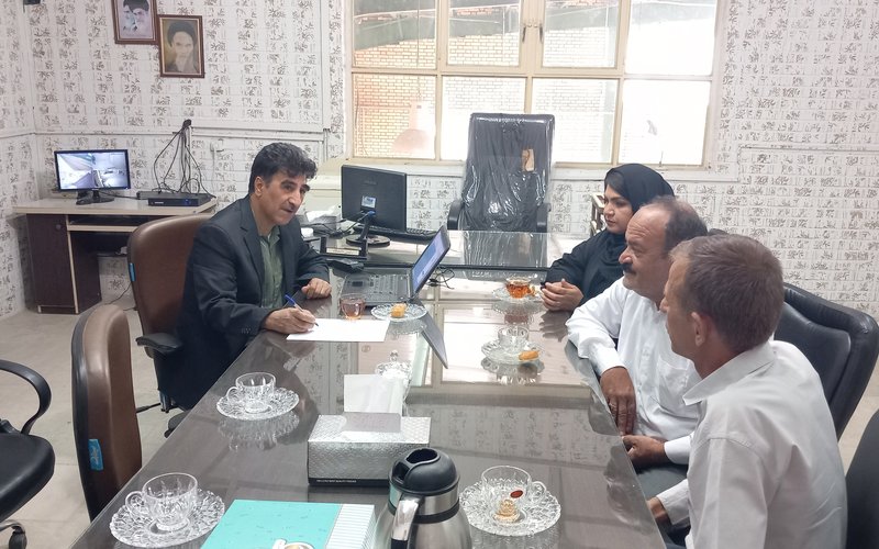 جلسه رئیس با سرپرستان (5)