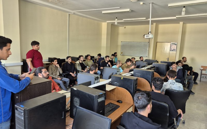 کارگاه آموزش طراحی پوستر (3)