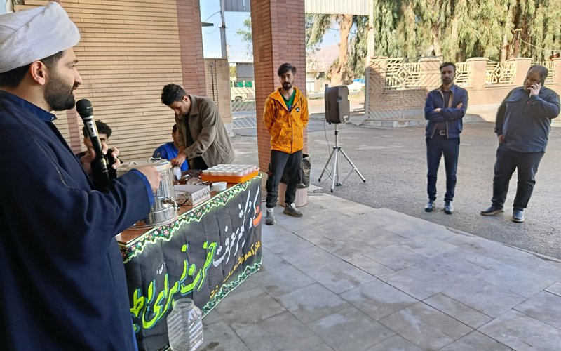 مراسم عزاداری و ایستگاه صلواتی به مناسبت شهادت حضرت زهرا (6)