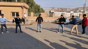 مسابقه طناب کشی (1)