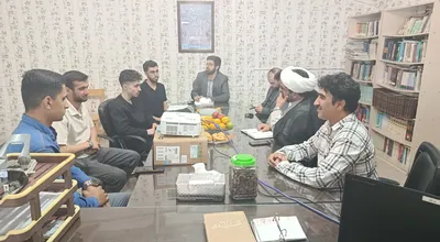 نشست با تشکل های دانشجویی و کارکنان (1)