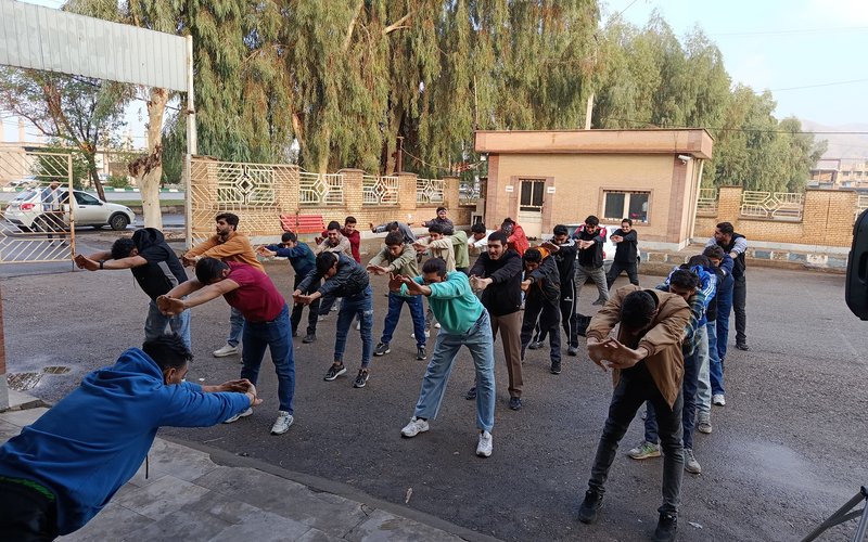 ورزش صبحگاهی (2)